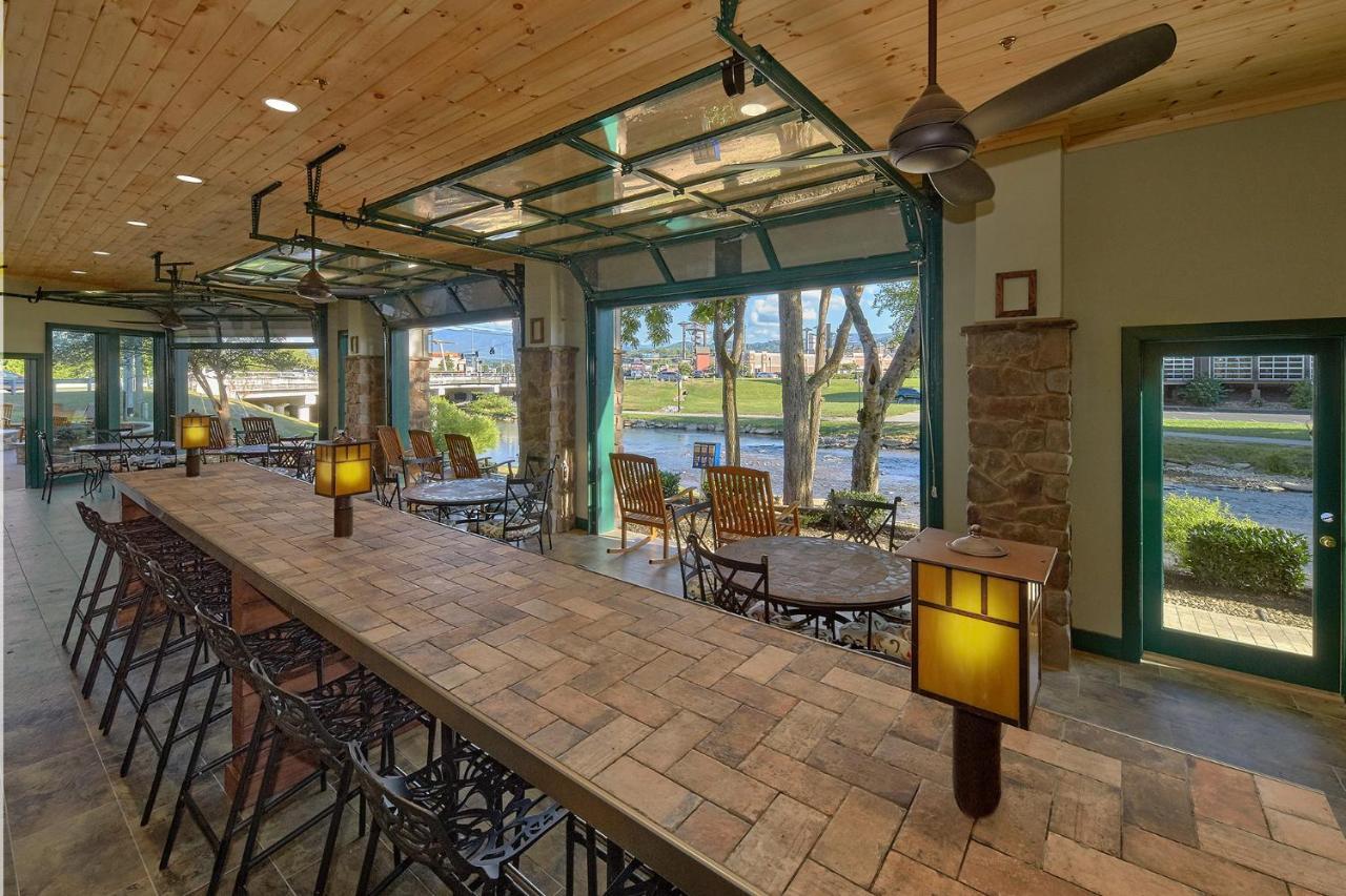 The Inn On The River Pigeon Forge Exterior photo