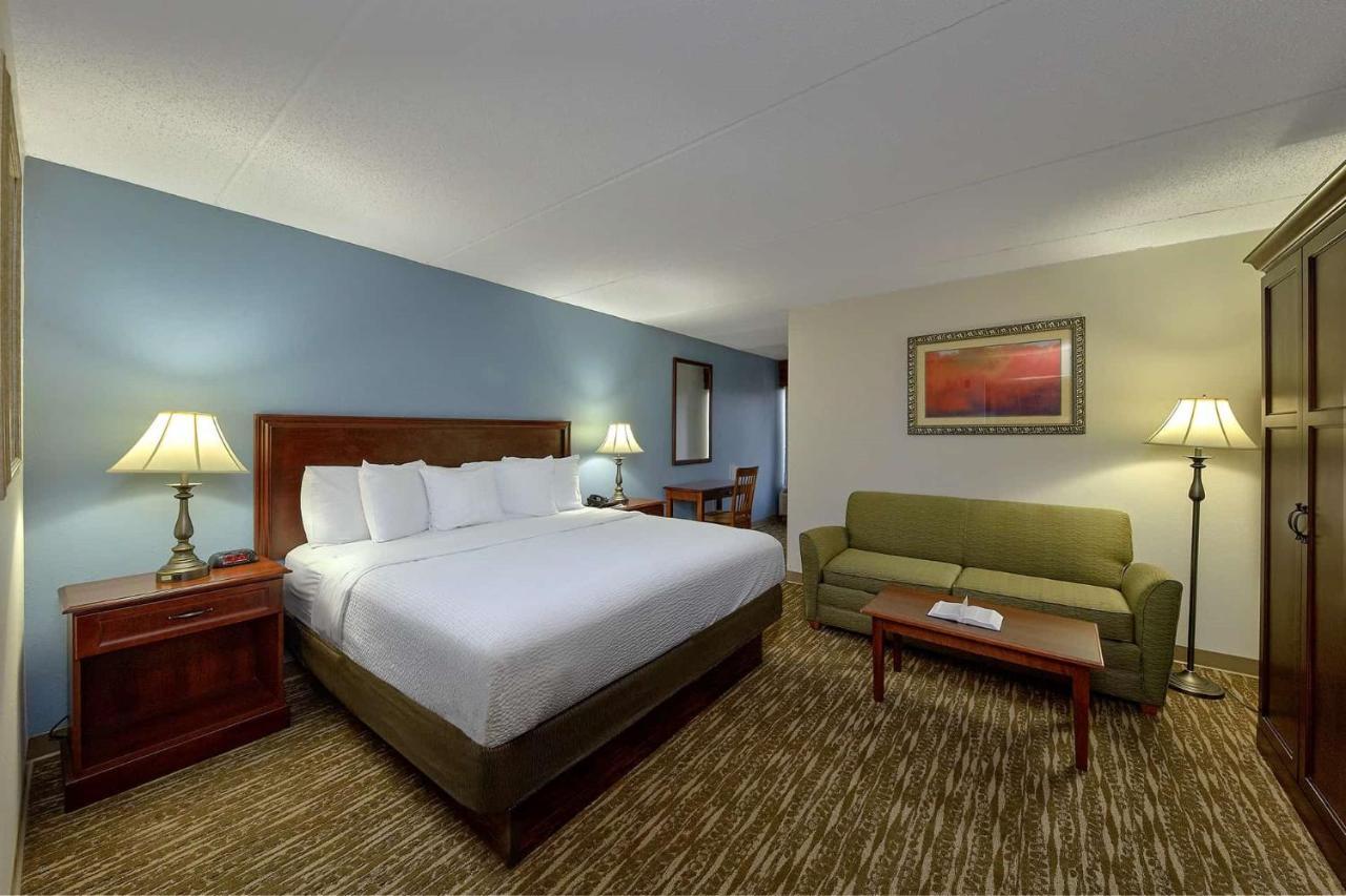 The Inn On The River Pigeon Forge Exterior photo