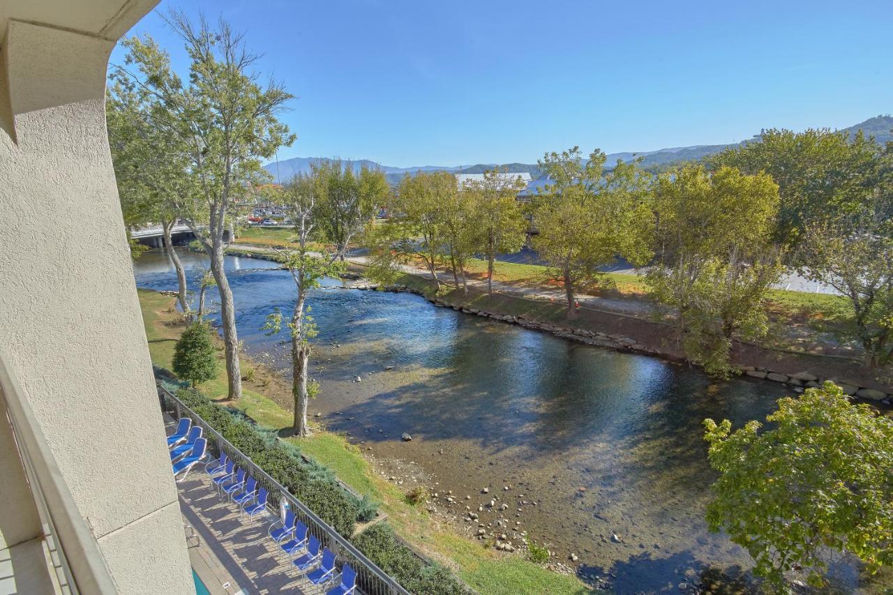 The Inn On The River Pigeon Forge Exterior photo